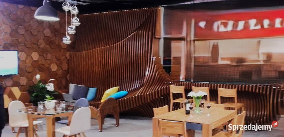 Drewniana ściana reprezentacyjna ekspozycja zachodniopomorskie Osina