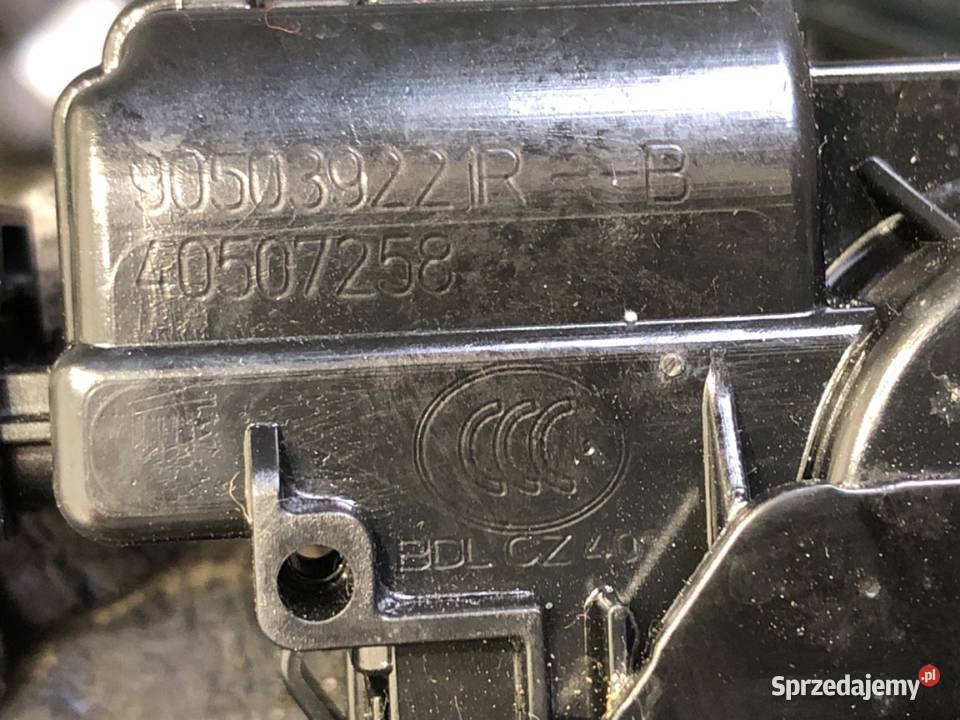 ZAMEK KLAPY TYŁ RENAULT CLIO V Hatchback osobowe