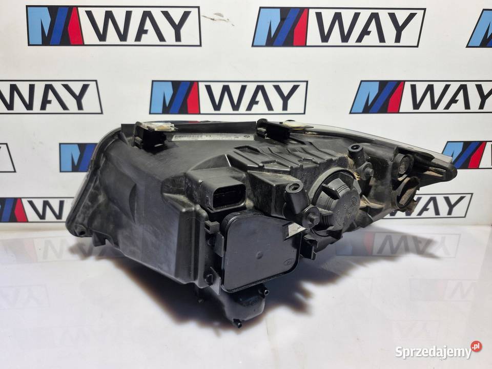 BMW E90 E91 LAMPA PRAWY PRZÓD ORYGINAŁ EUROPA sprzedam