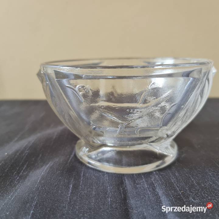 Szklana cukiernica z okresu PRLu Porcelana i szkło Antyki, Sztuka, Kolekcje Warszawa