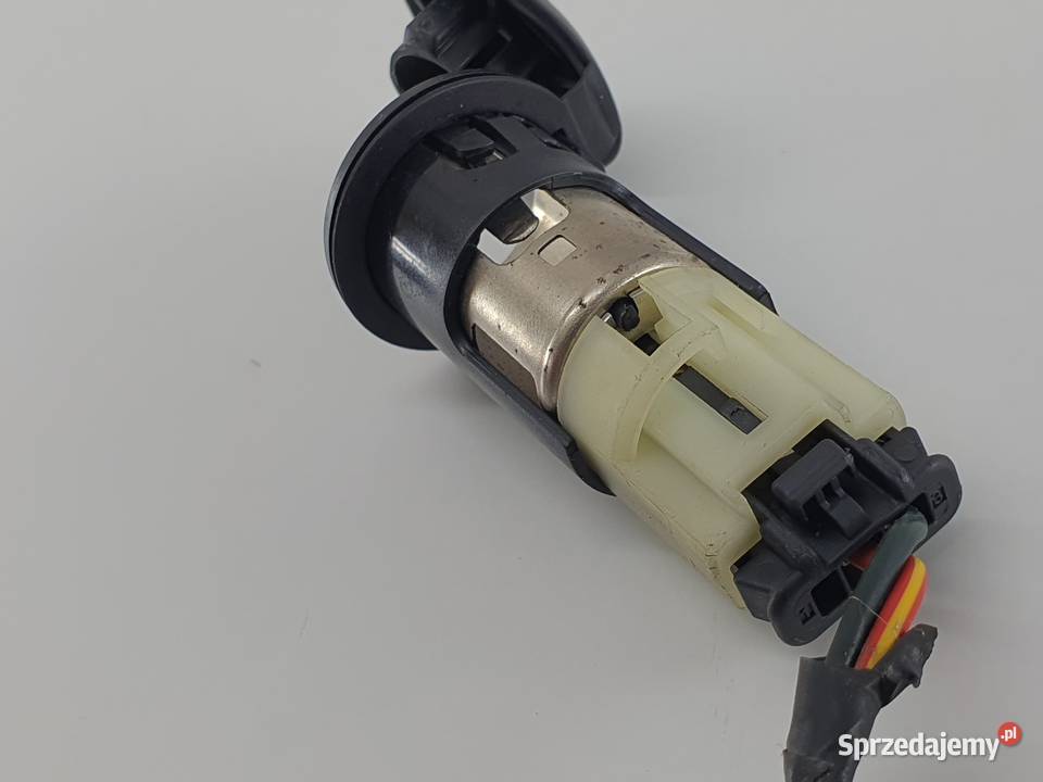 GNIAZDO ZAPALNICZKI PEUGEOT EVIVACITY Układ elektryczny, zapłon Janowice