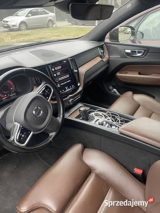Volvo xc60 Inscription 4x4 Hak Relingi kupiony w polskim salonie Piekary Śląskie