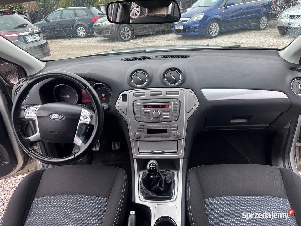 Ford Mondeo Liftback 2010
