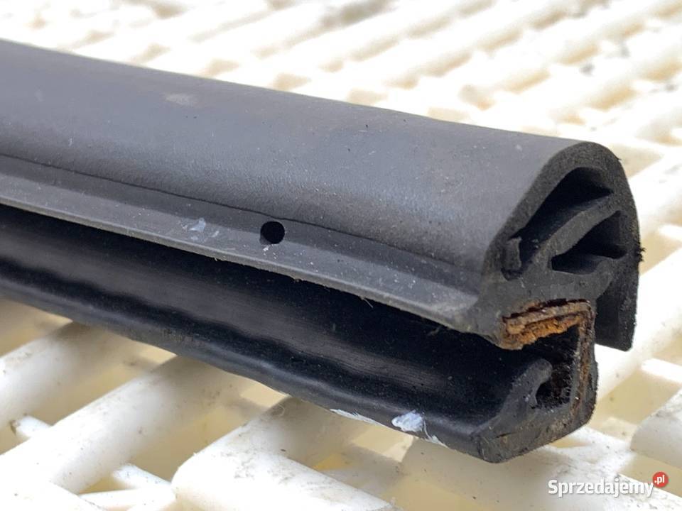 USZCZELKA DRZWI TYŁ LEWA AUDI A7 4G Hatchback