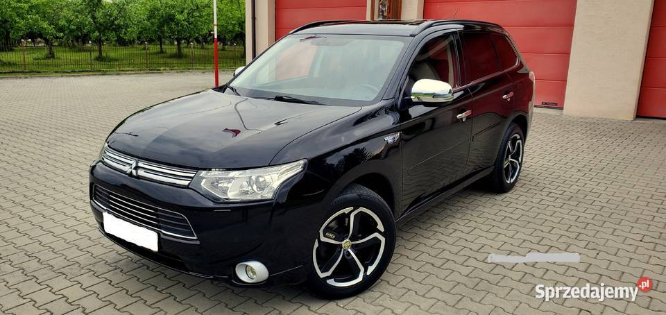 Mitsubishi Outlander III 20 4x4 Automat Led Jasło