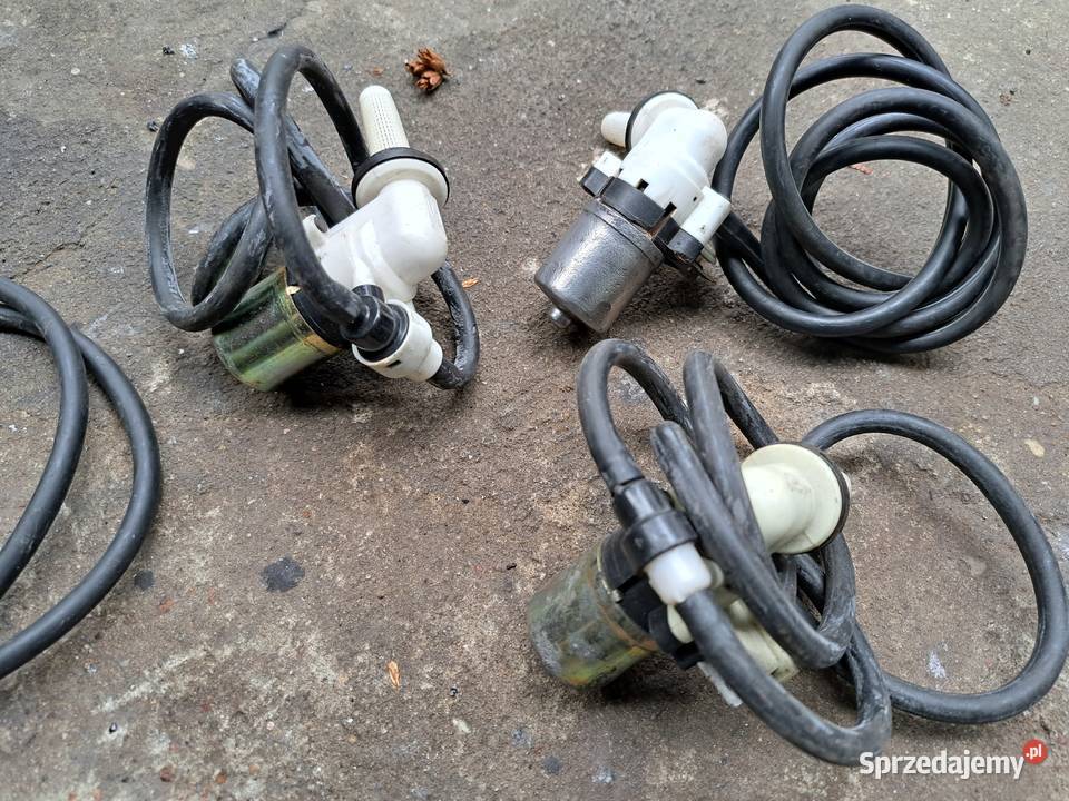 Pompki spryskiwaczy Fiat 126p Cinqucento Pompki spryskiwaczy Leszno
