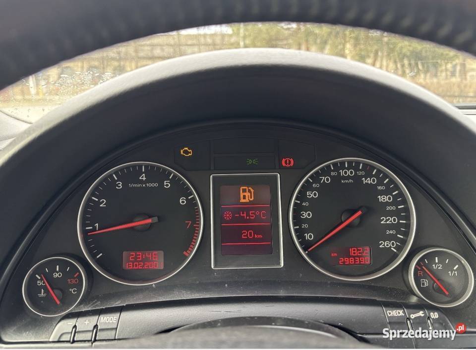 Audi A4 B6 20 130 LPG HAK 130KM Pińczów