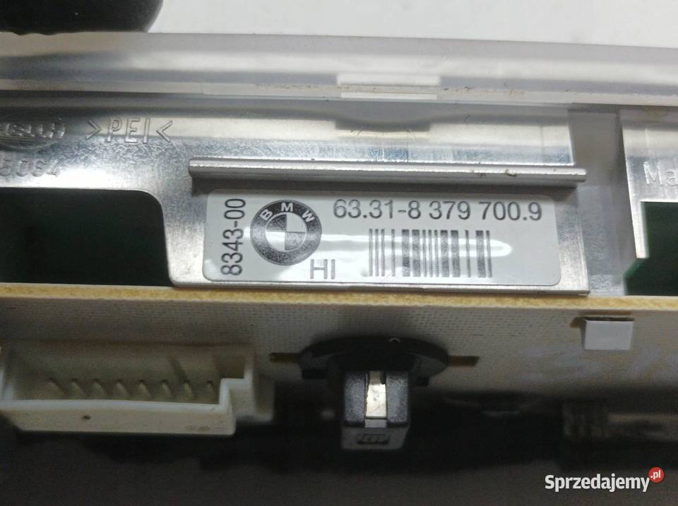 LAMPKA PODSUFITKI KOMPLET 8379700 8379699 Bmw Części samochodowe