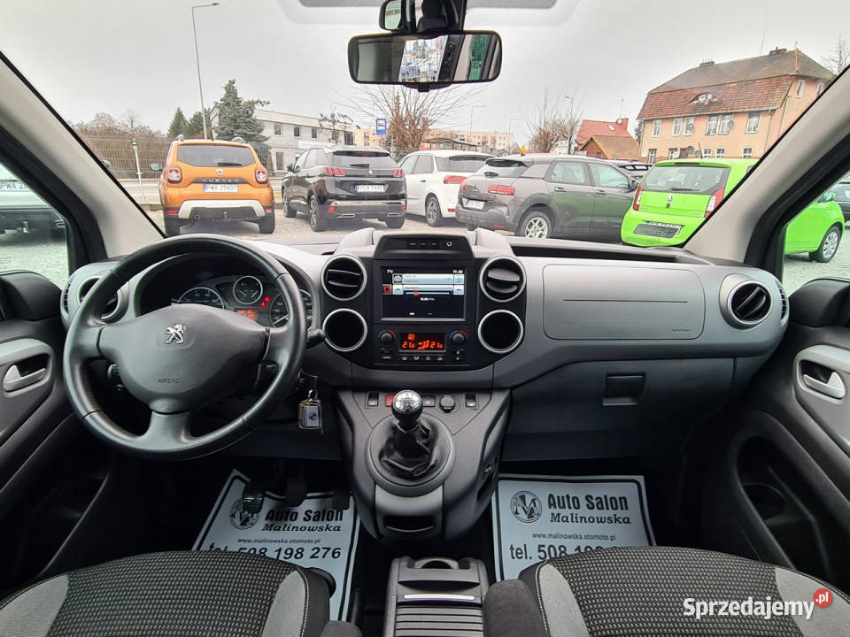 Peugeot Partner MULTISPACE Klimatronik PDC czujnik zmierzchu Wągrowiec