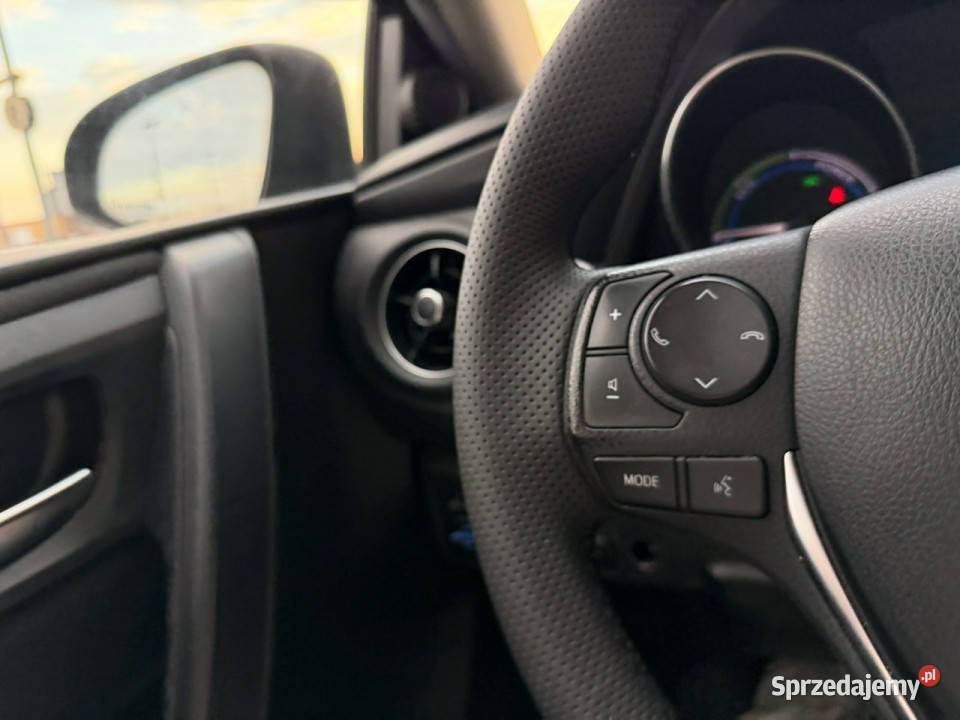 Toyota Auris Salon Hybryda 18 Serwisowany w ASO Kraków
