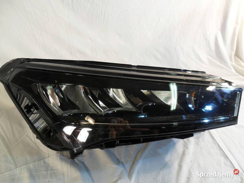 REFLEKTOR PRZÓD STRONA PRAWA SKODA ENYAQ IV Lampy przednie wielkopolskie Nowy Tomyśl