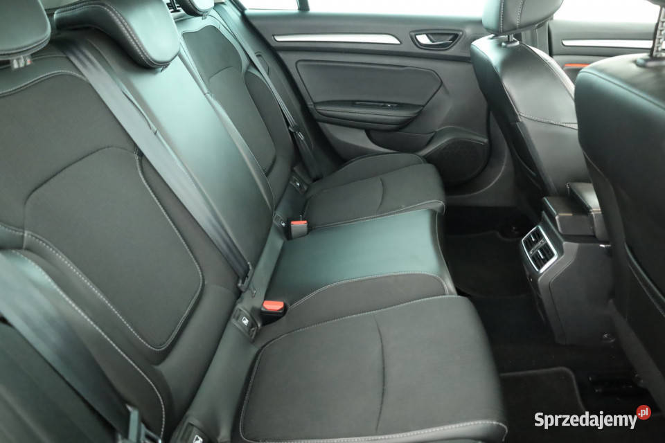 Renault Megane 13 TCe relingi dachowe Piaseczno