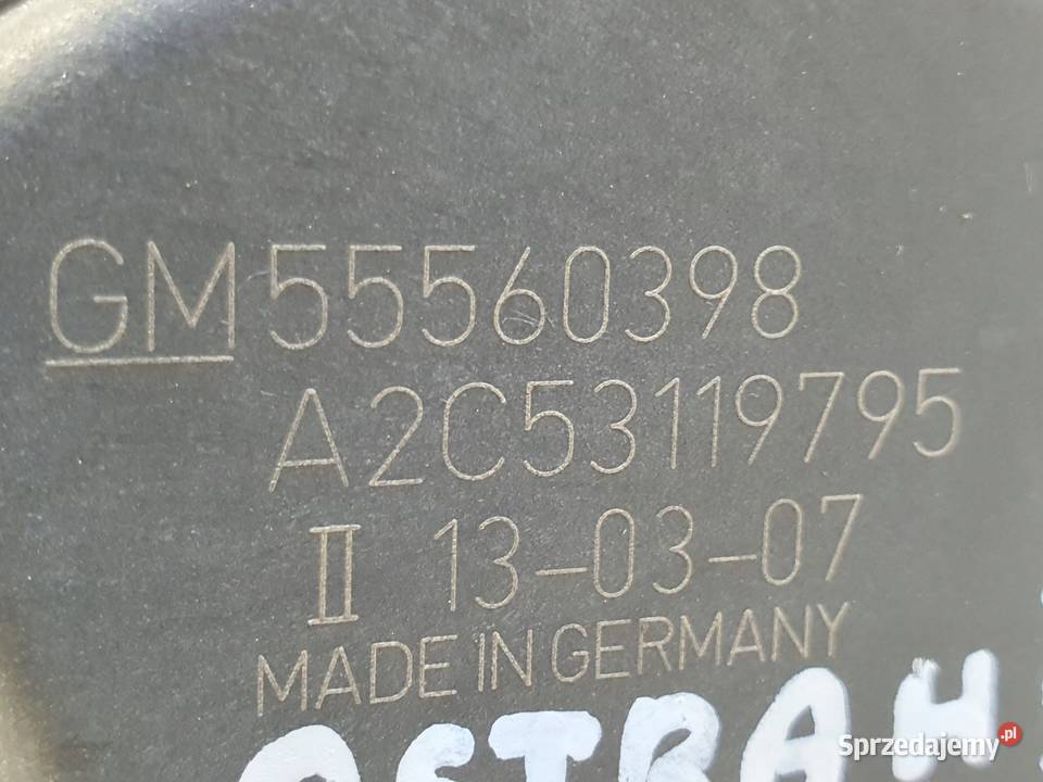 Opel Astra III H 16 16V PRZEPUSTNICA 55560398