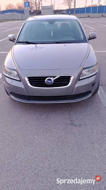 Volvo S40