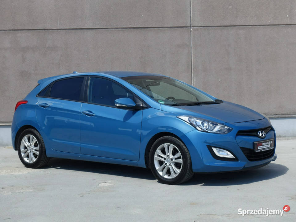 Hyundai i30 14 BenPół skóryKlimatronikGrzane klimatyzacja i30 Lublin sprzedam