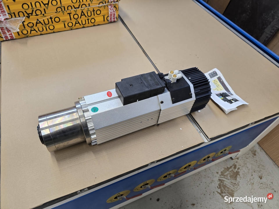 Elektrowrzeciono Głowica do CNC GDZ143X1339 L Rok produkcji 2016 Zielone Kamedulskie