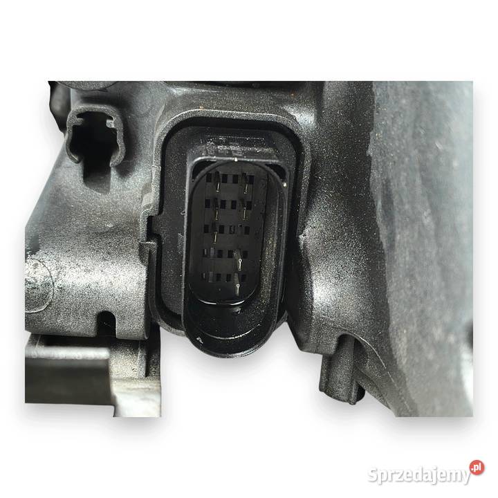 LAMPA PRAWA Ford Focus mk 2 CC LIFT 0711 prawy osobowe Chełm
