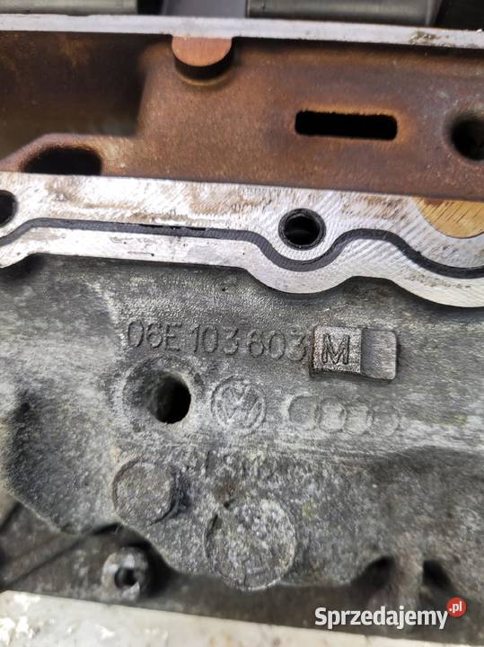 MISKA PÓŁBLOK AUDI S4 S5 A6 30 TFSI 06E103603M Przystajń