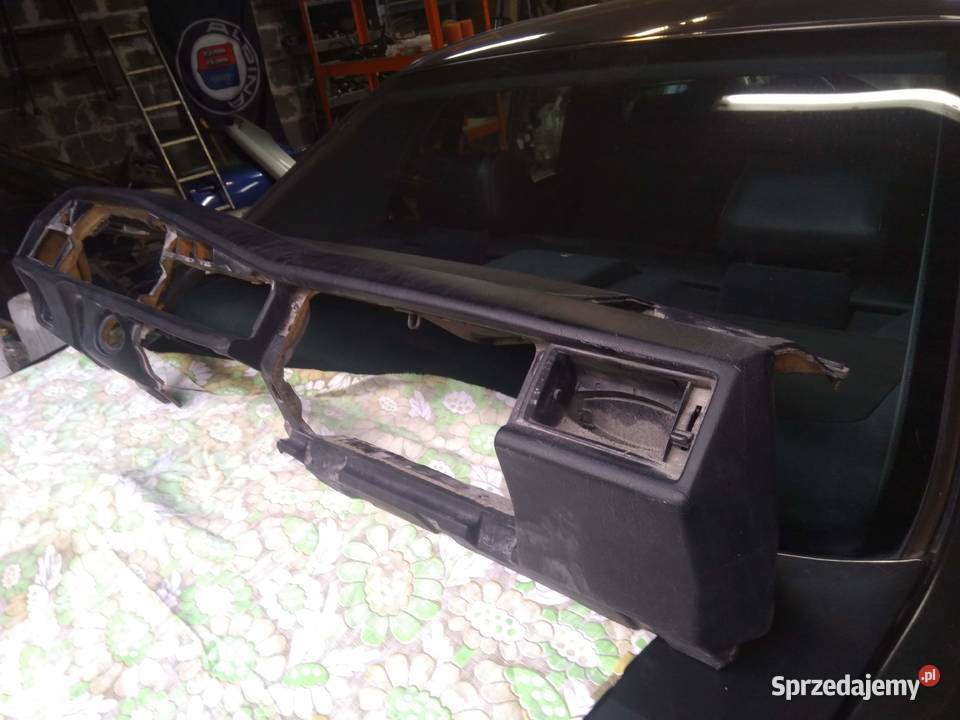 MERCEDES 190 W201 konsola deska rozdzielcza Szprotawa