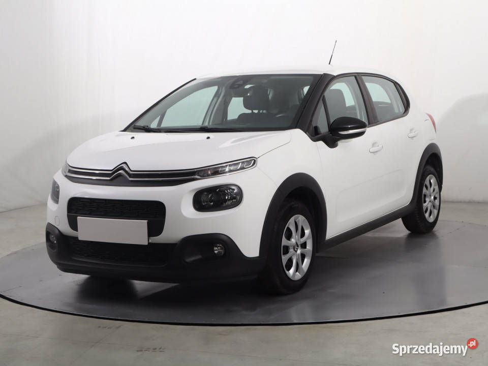 Citroen C3 12 PureTech Rok produkcji 2020 Katowice