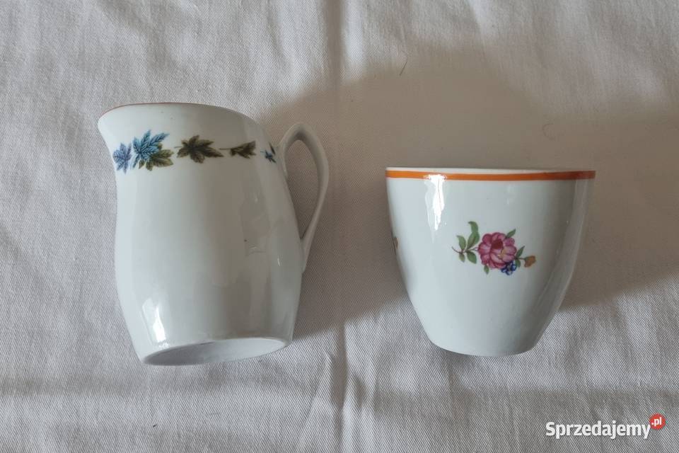 Porcelanowy mlecznikdzbanek filiżanka Chodzież mazowieckie