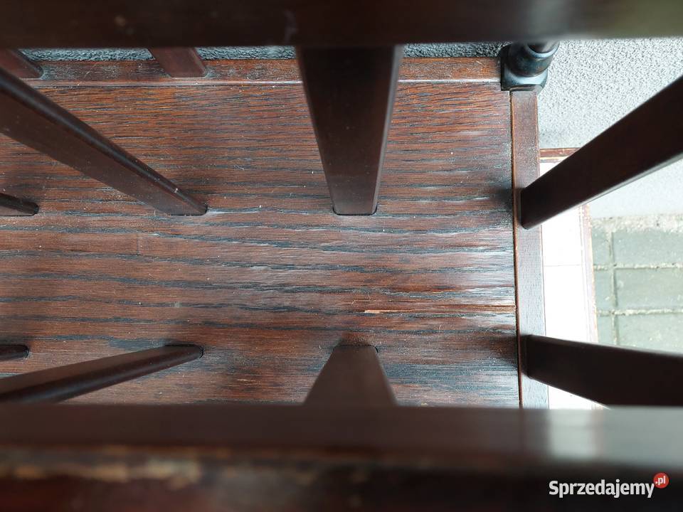 Stary stojak na czasopisma gazetnik stylizowany Tczew