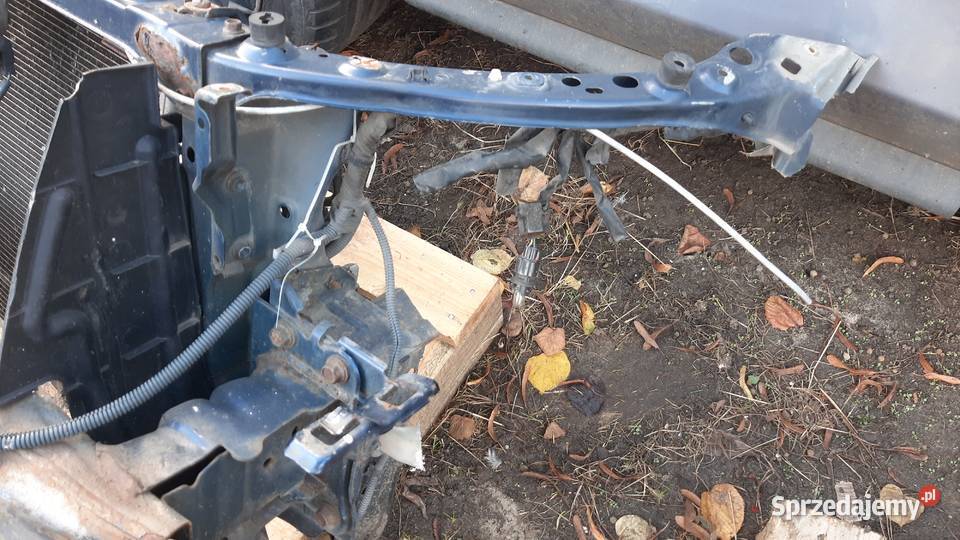 pas przedni kompletny Toyota Avensis t25 benzyna Dębno