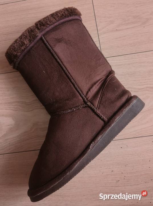 Botki zamszowe brązowe z futerkiem Kozaki pomorskie Gdańsk