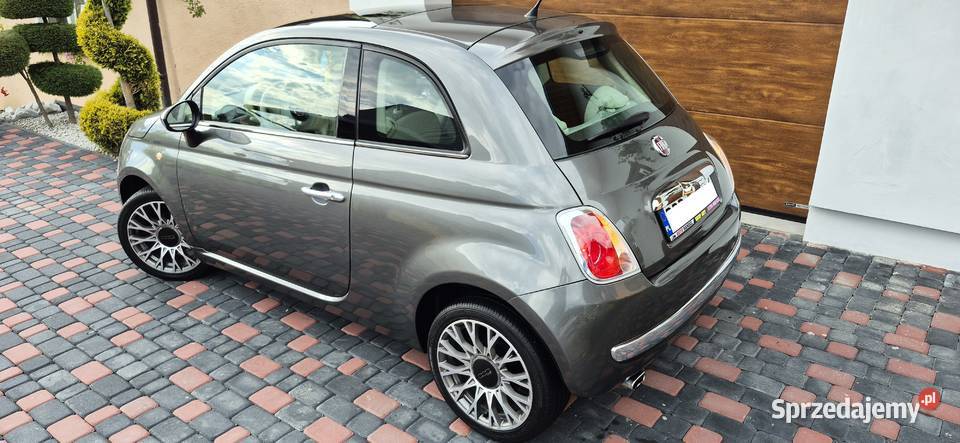 FIAT 500 LOUNGE 2011 r BENZYNKA PANORAMA KLIMA immobilizer
