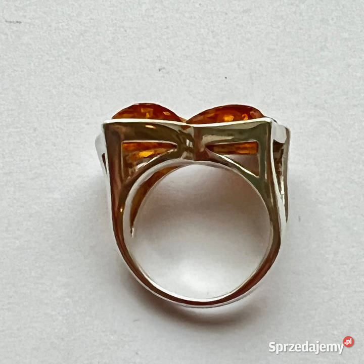 Srebrny pierścionek KOKARDA 925 piękne BURSZTYNY