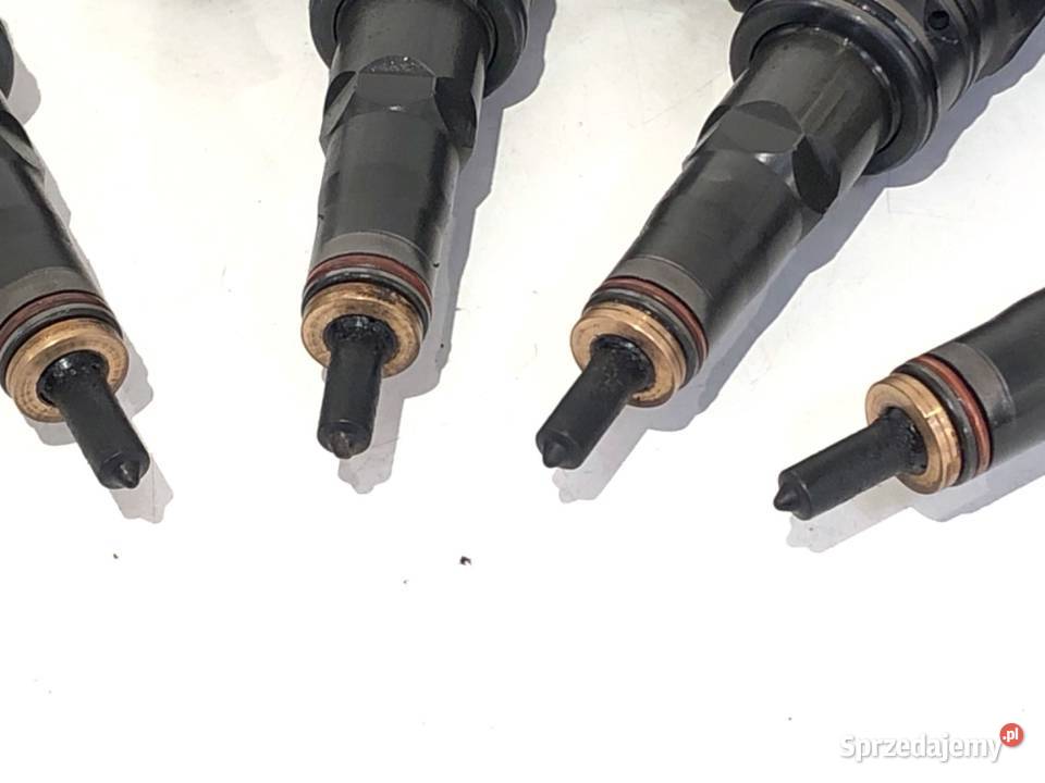 POMPOWTRYSKIWACZE KOMPLET AUDI A3 8P 19 105 0313