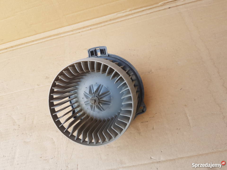 Suzuki Ignis FH 0003 wentylator dmuchawa Legnica