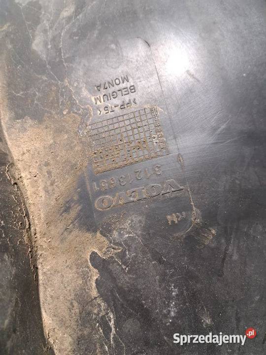 Nadkole przednie prawe Volvo V70 III 31213651
