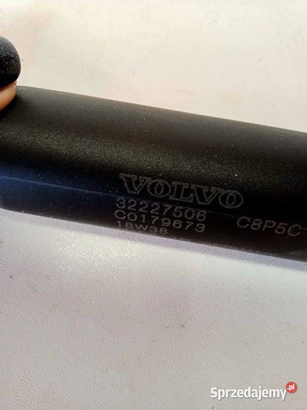 VOLVO V90 II SIŁOWNIK KLAPY ELEKTRYCZNY PRAWY Rakoniewice