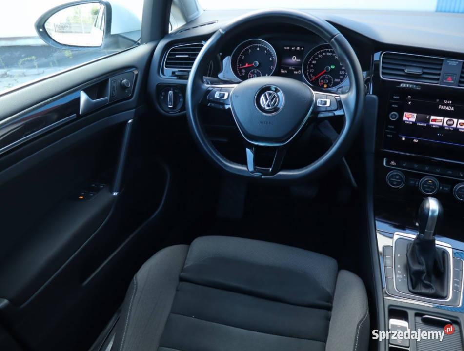 VW Golf 15 TSI światła przeciwmgielne łódzkie