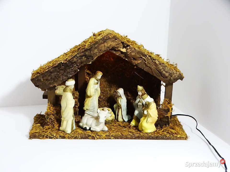Szopka bożonarodzeniowa z figurkami tradycyjna sprzedam