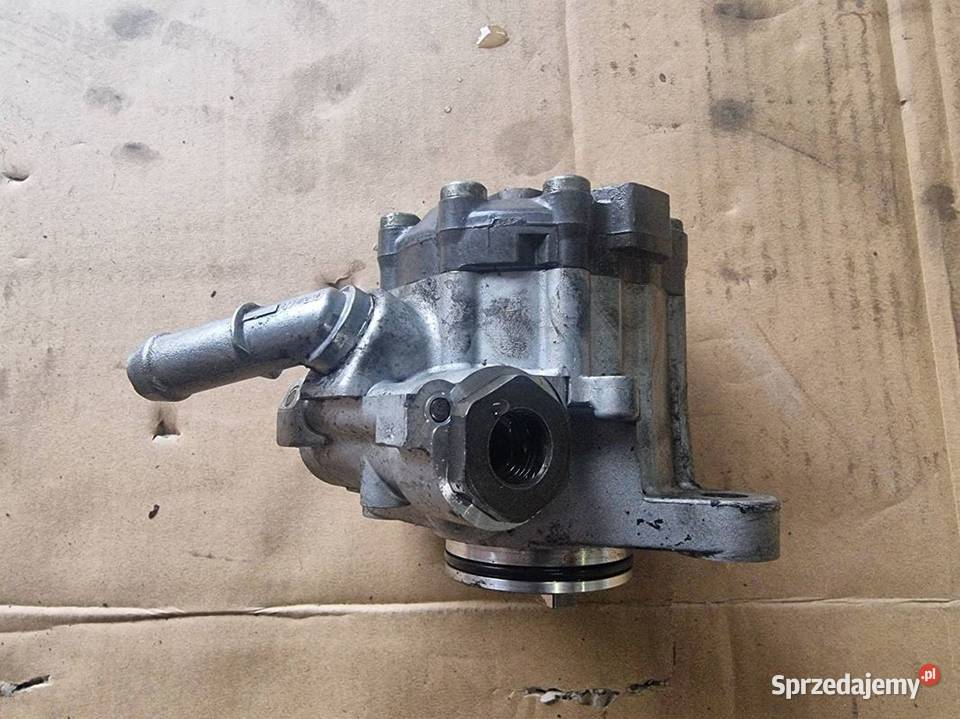 POMPA WSPOMAGANIA IVECO DAILY 35S18 504243641 Lipno