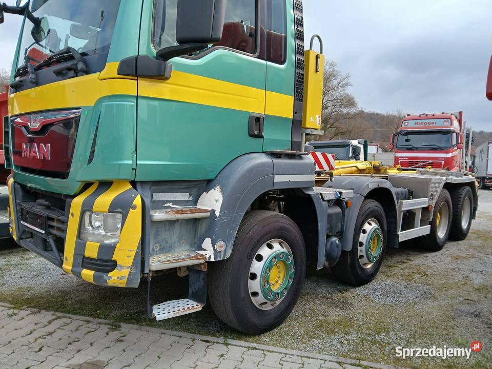 Hakowiec 4 osiowy 8x4 Man TGS