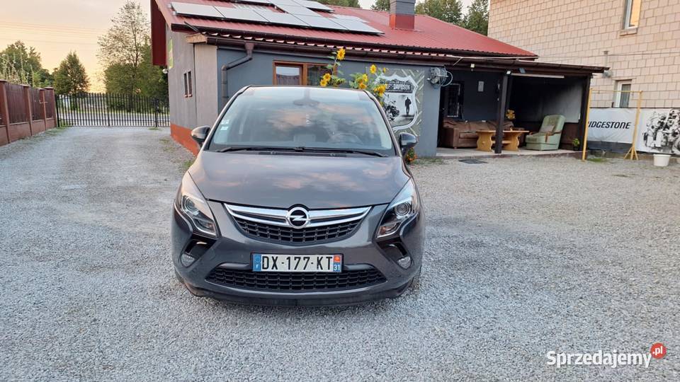 Opel Zafira Touer 2015r 16 CDTi 136EcoFlex7osb Samochody osobowe Szydłowiec
