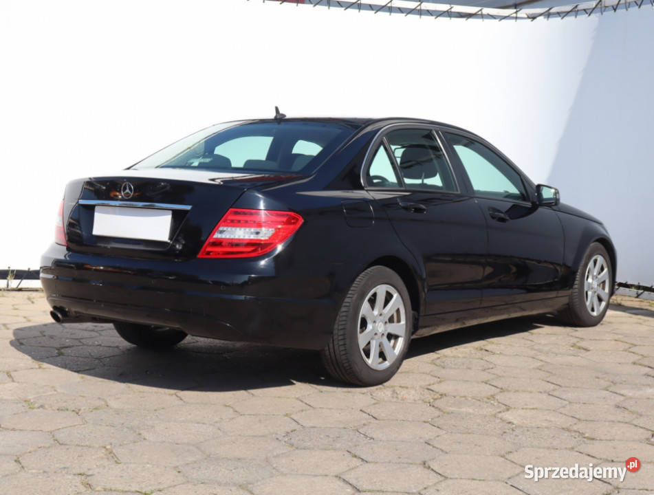 Mercedes C C 200 czujnik parkowania