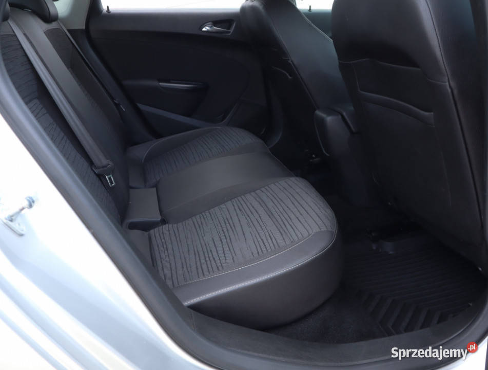 Opel Astra 14 T Łódź sprzedam
