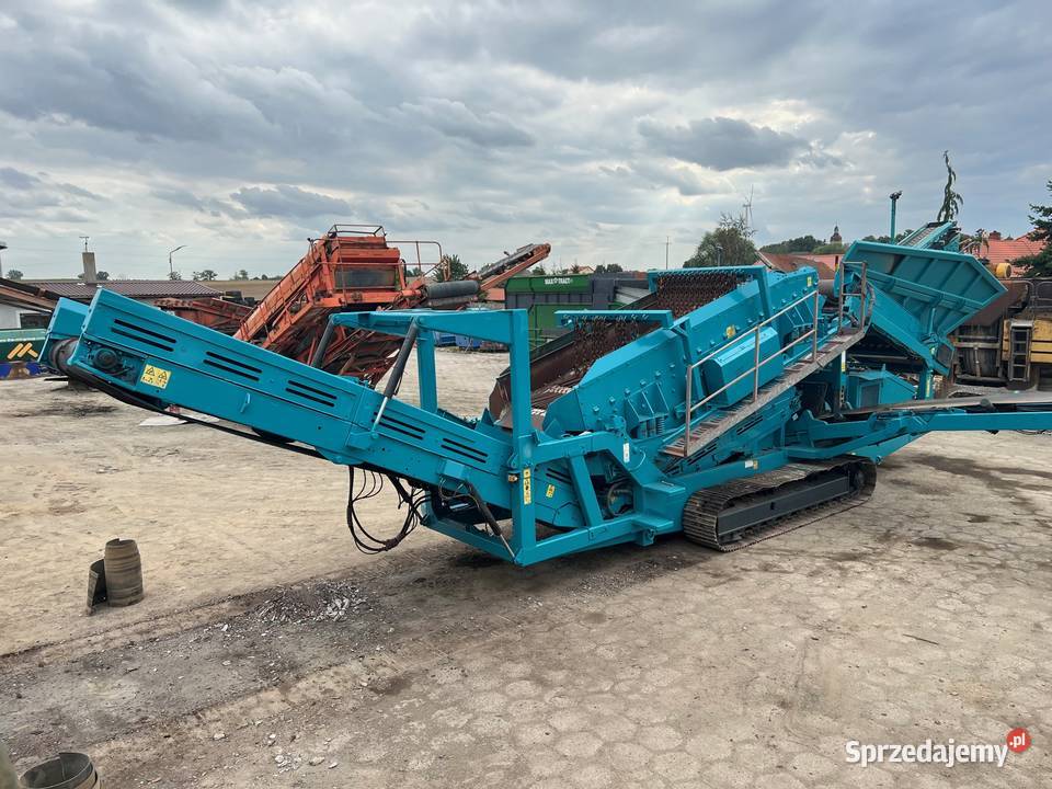 Mobilny przesiewacz Powerscreen warrior 1800