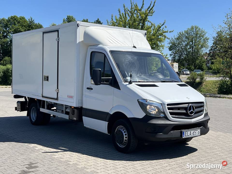 MercedesBenz 516 Kontener Winda bliźniak 2xdrzwi Mercedes-Benz
