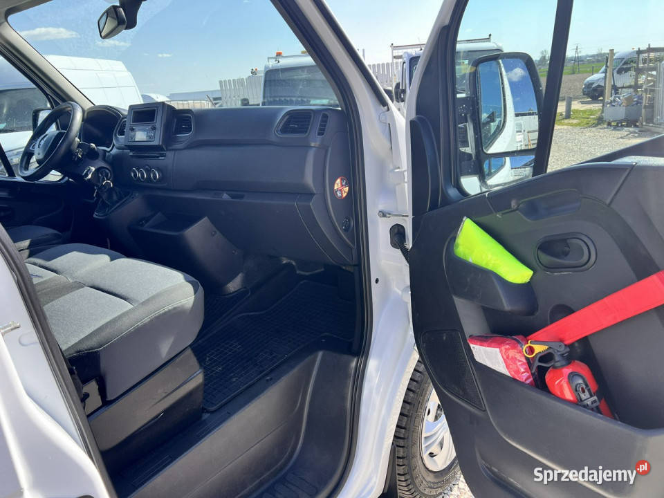 Renault Master L2H2 średniak 7osobowy lift immobilizer
