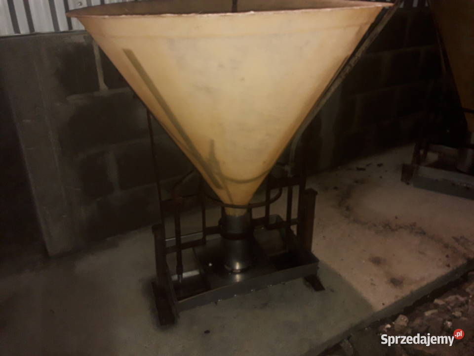 tubomat karmnik Produkcja zwierzęca Dubielno