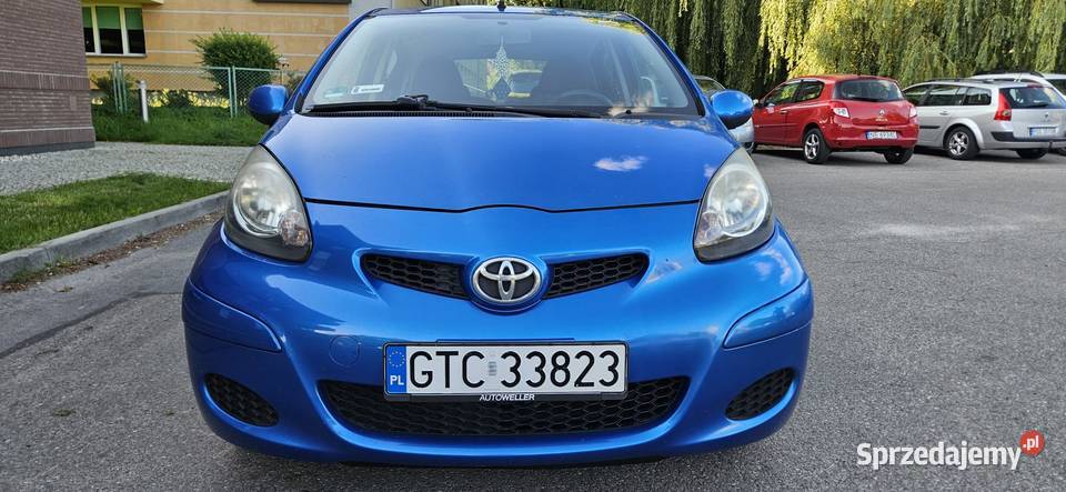 Toyota Aygo 10 VVTI 2011r stan bez korozji 160 centralny zamek sprzedam