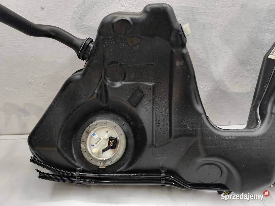 ZBIORNIK BAK PALIWA 25D BMW E61 6764068 osobowe