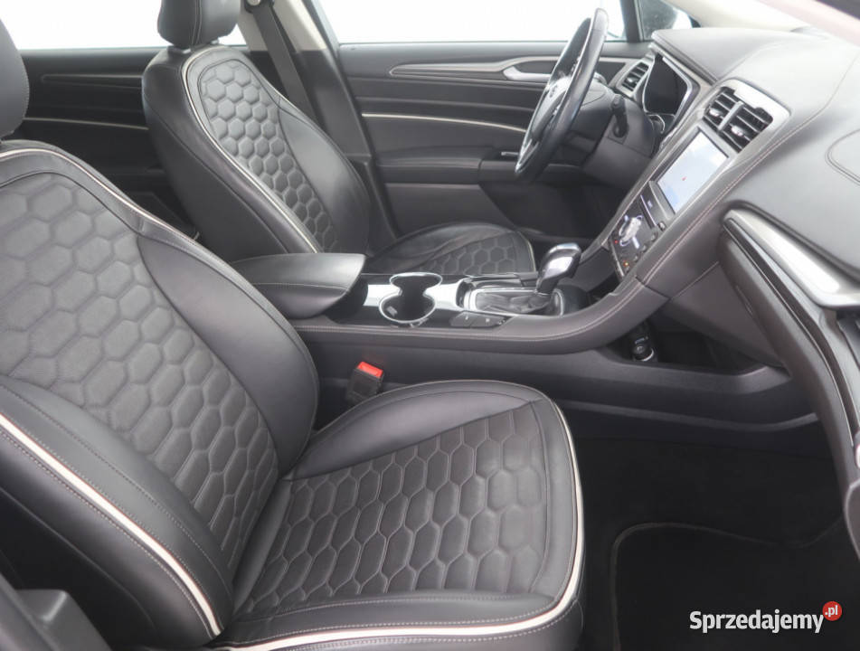 Ford Mondeo 20 Hybrid