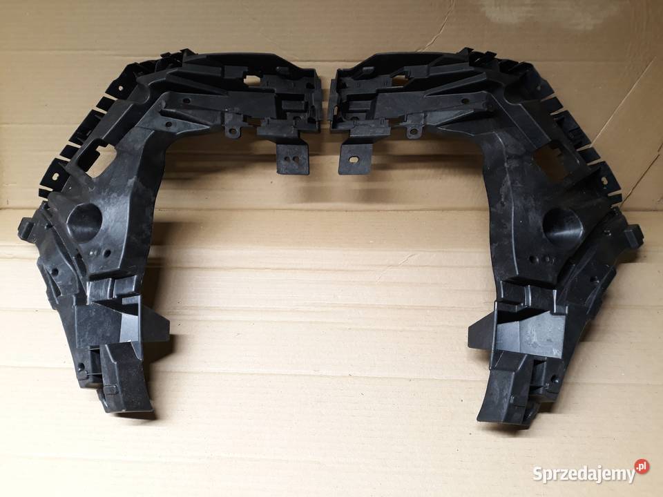 VOLVO XC40 ŚLIZG ZDERZAKA PRAWY TYŁ 32227485 Motoryzacja Międzychód