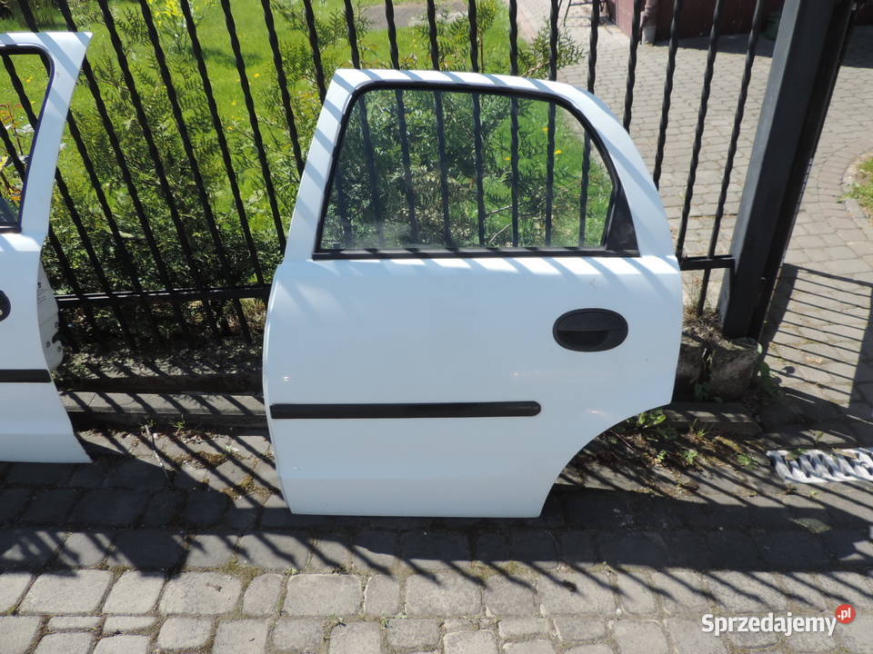 DRZWI LEWY TYŁ OPEL CORSA C 5D Nowy Sącz